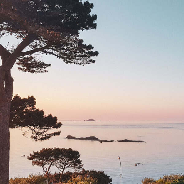 bon cadeau hotel vue mer en bretagne